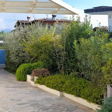 Villa Gardagate - Villa Buddha San Felice del Benaco